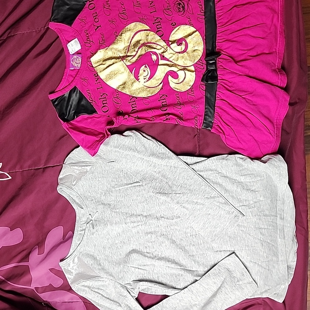 LOT of 2 girls shirts